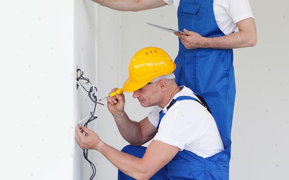 cherche électricien pas cher Palaiseau